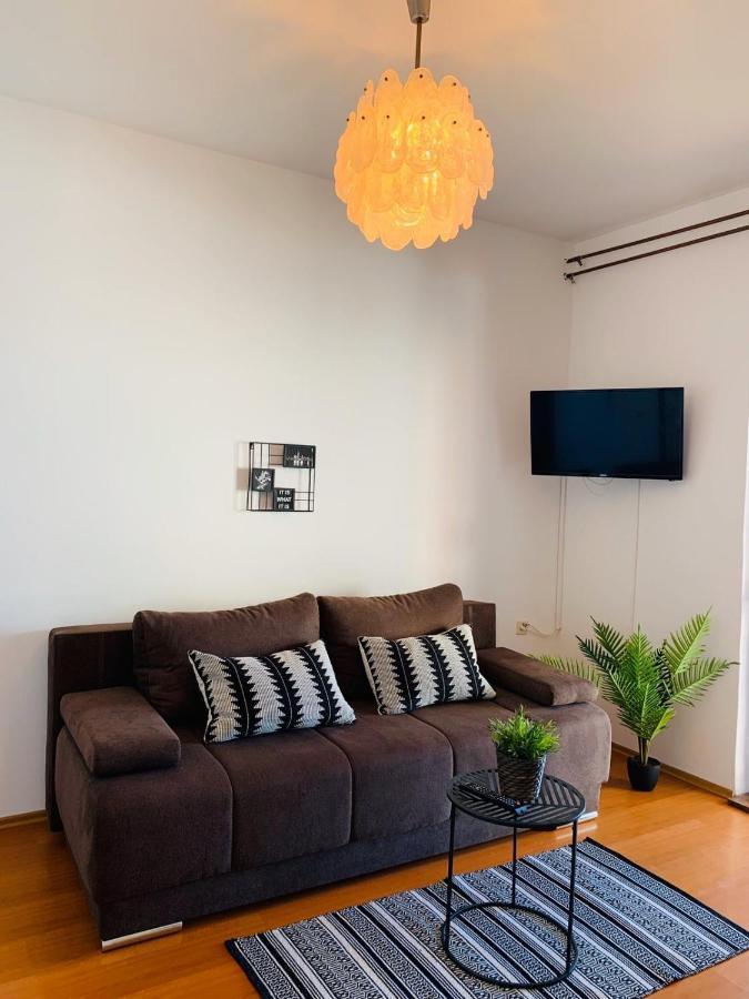 Apartmani Svemir Drage Exterior photo